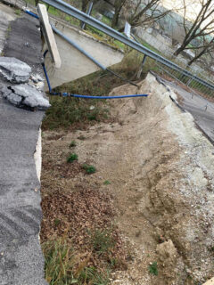 Ponte tra Vallone e Cannella di Senigallia danneggiato dall'alluvione 2022