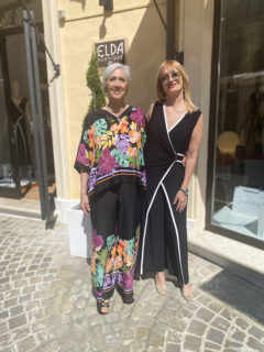 Elda Boutique - Colore e stile davanti alla boutique