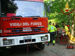 Incidente con ferito: auto ribaltata ad Arcevia in via San Martino