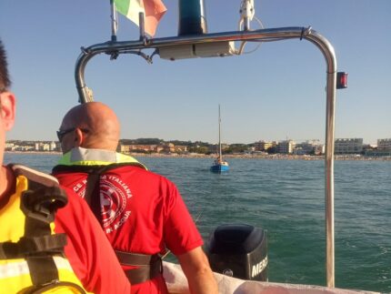 Soccorsi in mare della Croce Rossa di Senigallia