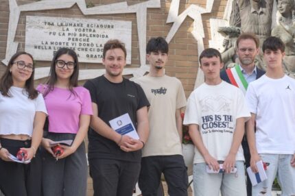 2 Giugno a Barbara: consegna Costituzione a neo diciottenni