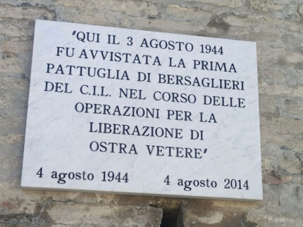 Targa commemorativa Liberazione di Ostra Vetere