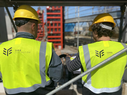 Edra Costruzioni - Tecnici al lavoro