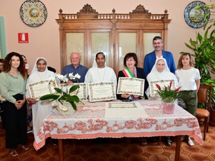 Consegna delle benemerenze alle suore ad Arcevia