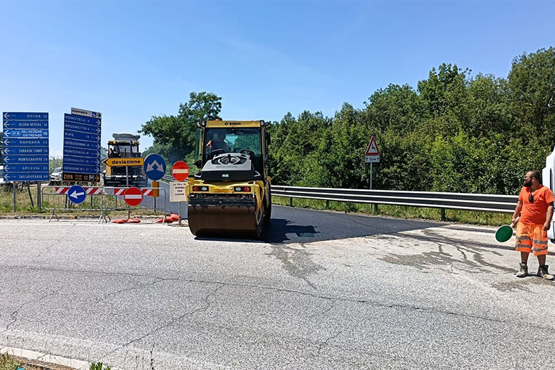 Lavori stradali lungo la Strada provinciale Corinaldese
