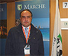 Massimo Bello ad uno stand della Regione Marche