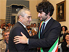 Il neo sindaco Matteo Principi con il sindaco uscente Livio Scattolini