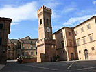 Ostra, piazza del municipio e del teatro